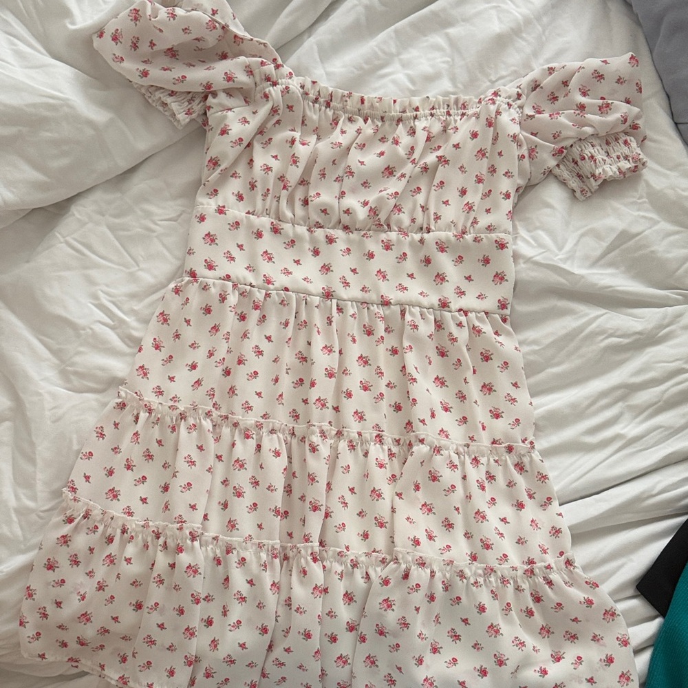 Trixxi White and Pink Floral Mini Dress